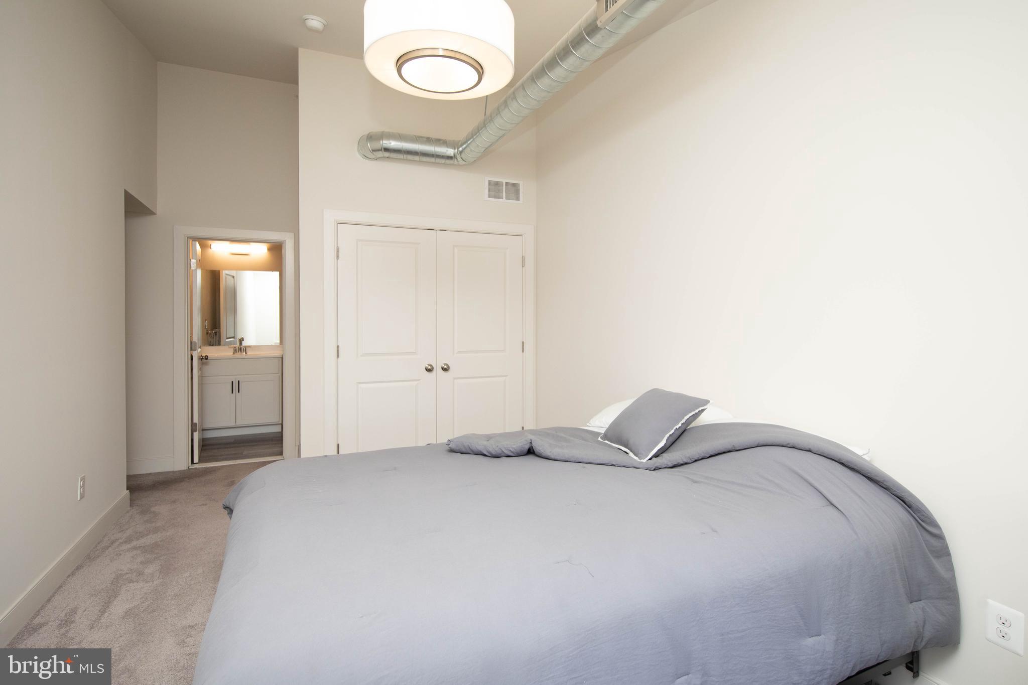 304 E Hector St #2