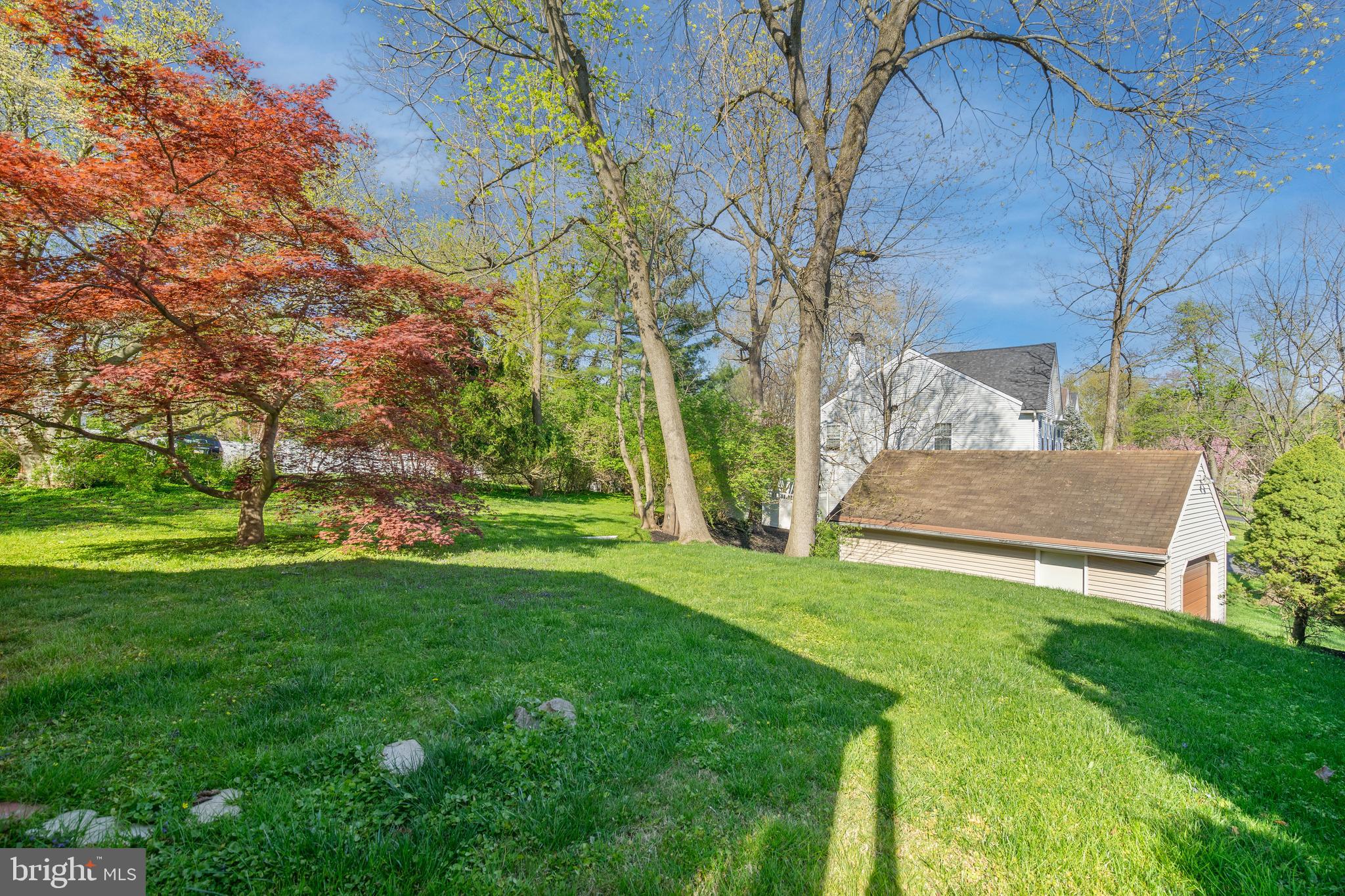 629 Bellaire Ave