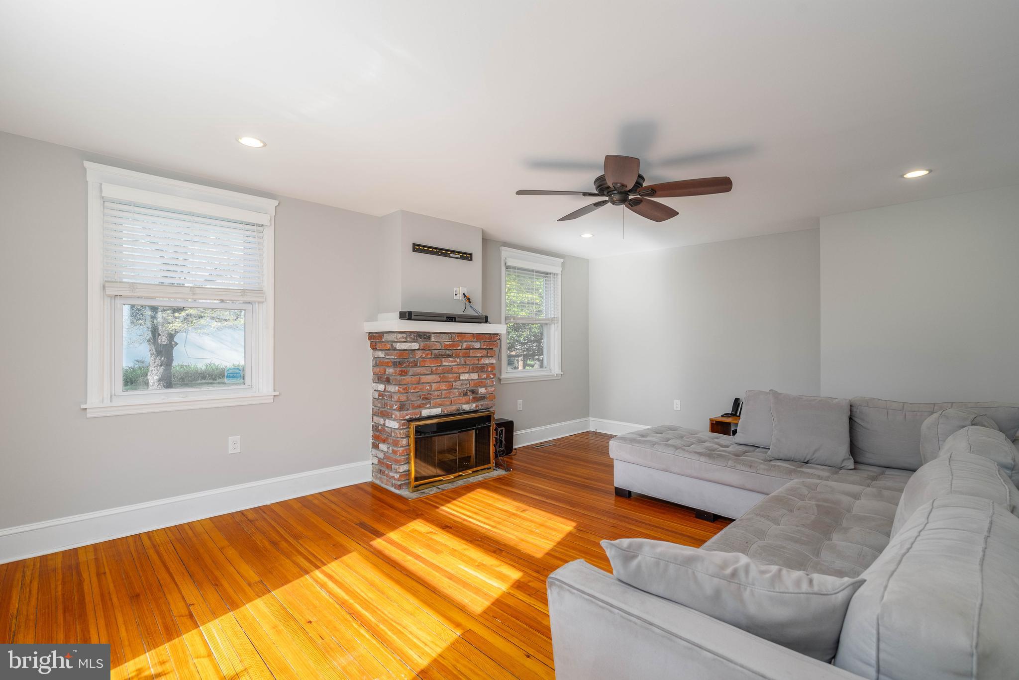 629 Bellaire Ave