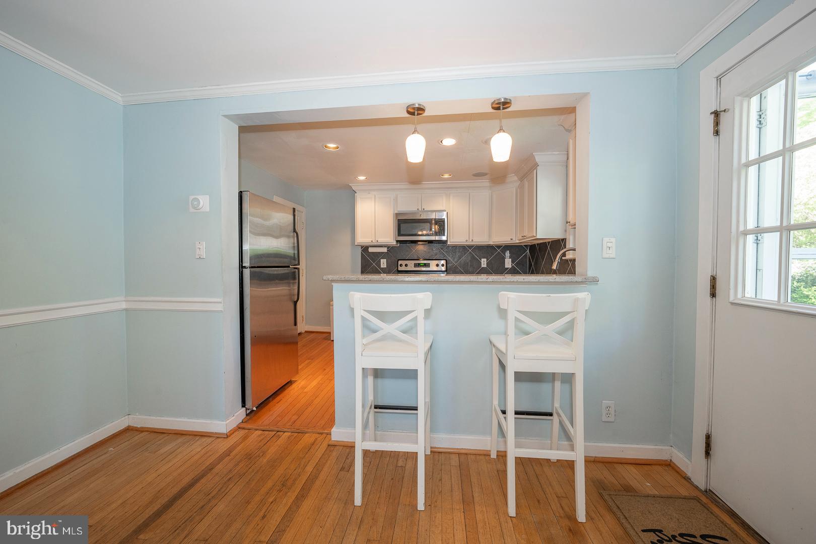 10 Price St