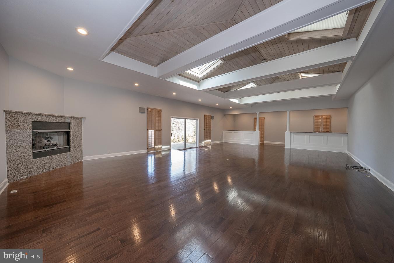 1440 FLAT ROCK RD