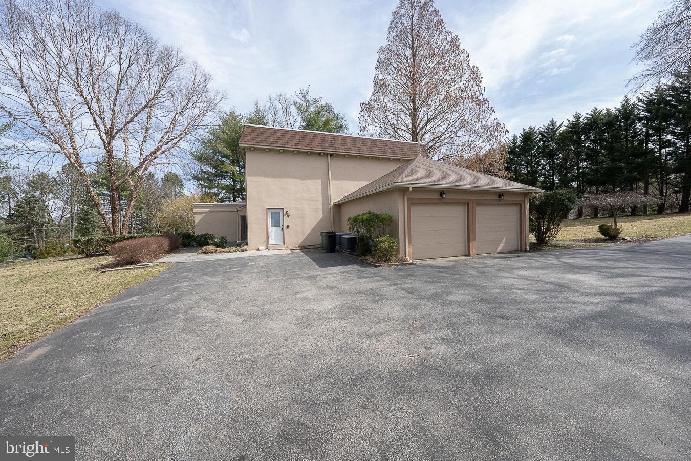 1440 FLAT ROCK RD