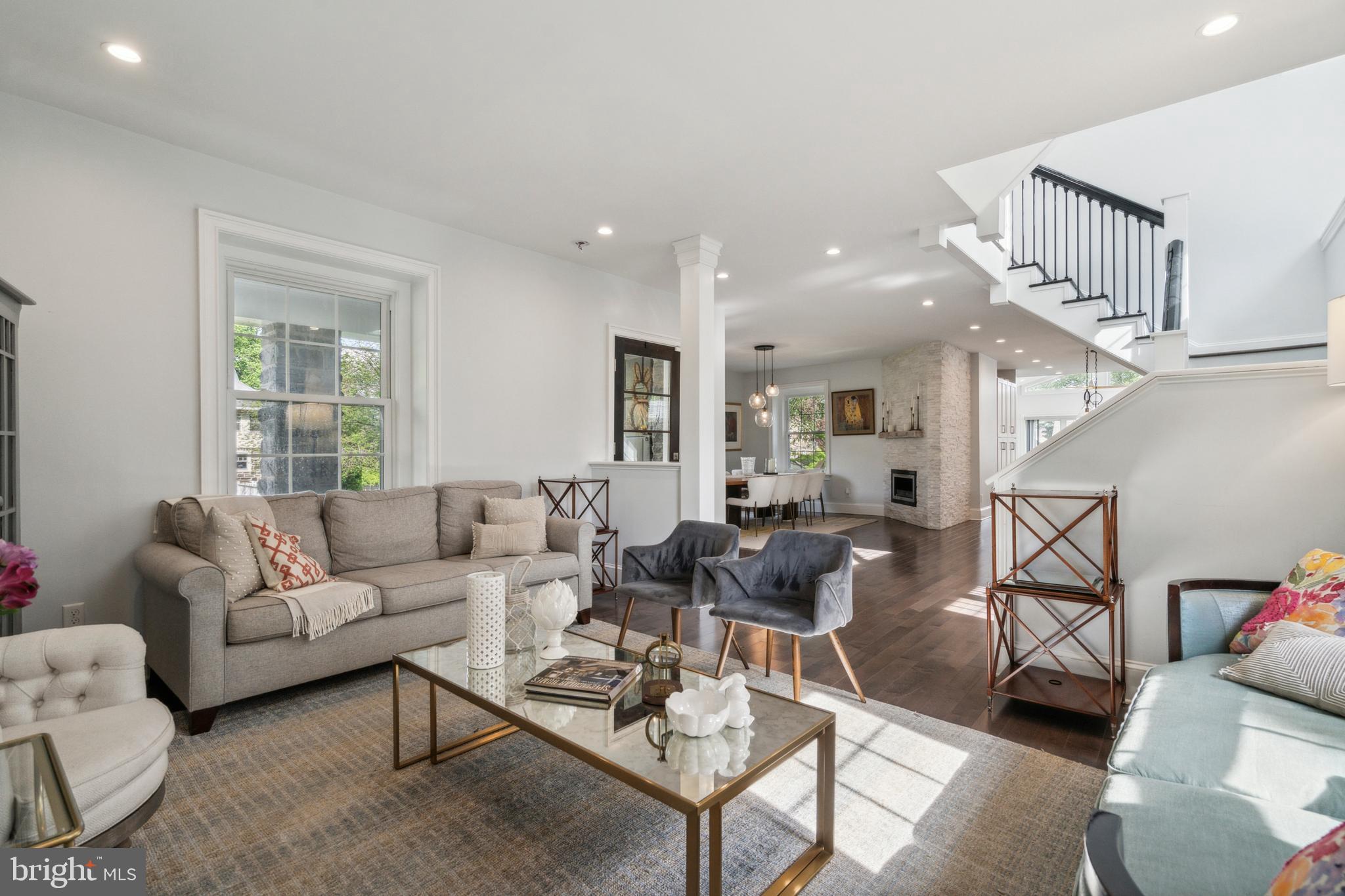 720 S Highland Ave