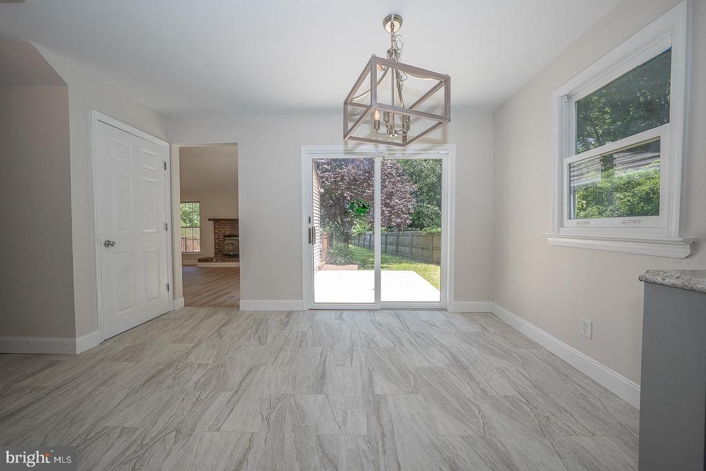 2129 Barnwood Cir