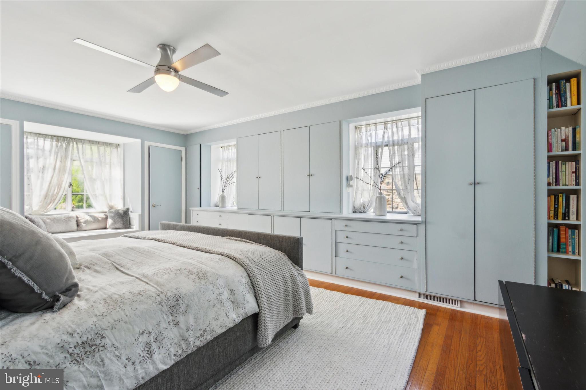 111 E Dartmouth Rd