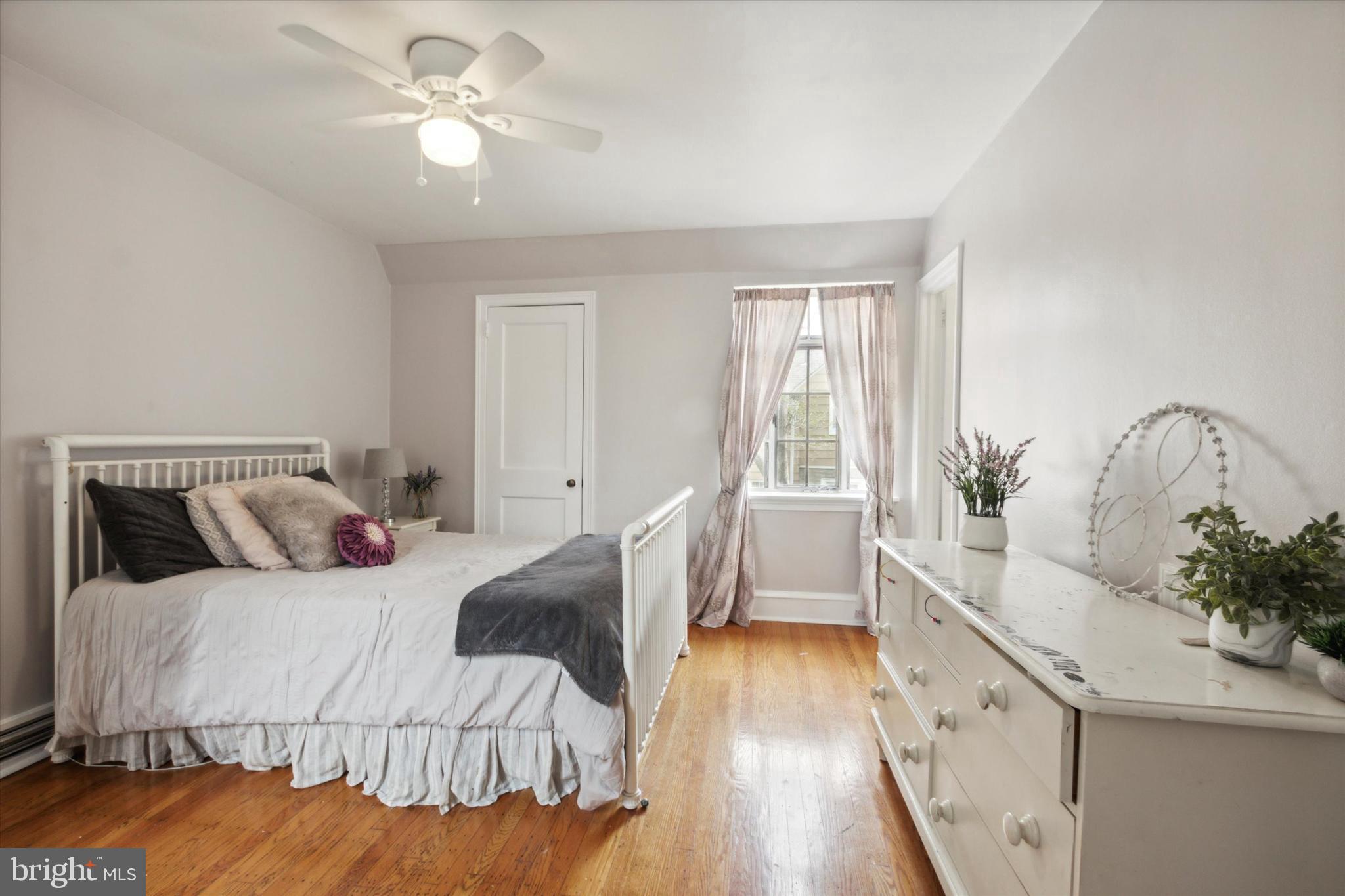 111 E Dartmouth Rd