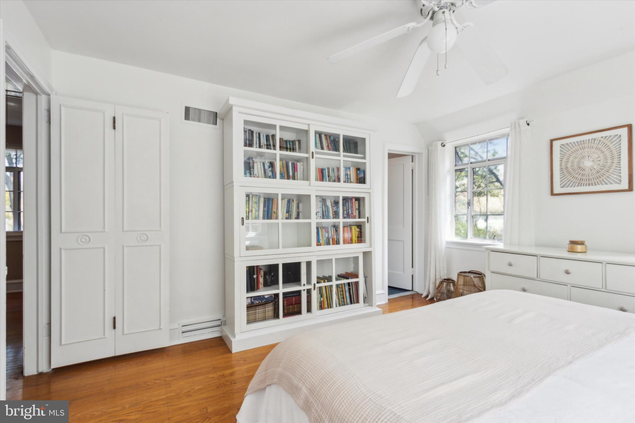 111 E Dartmouth Rd