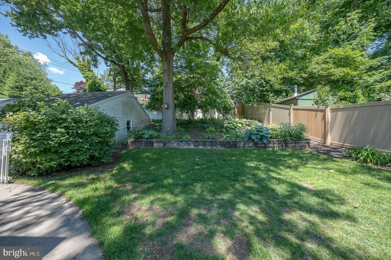 515 Quigley Ave