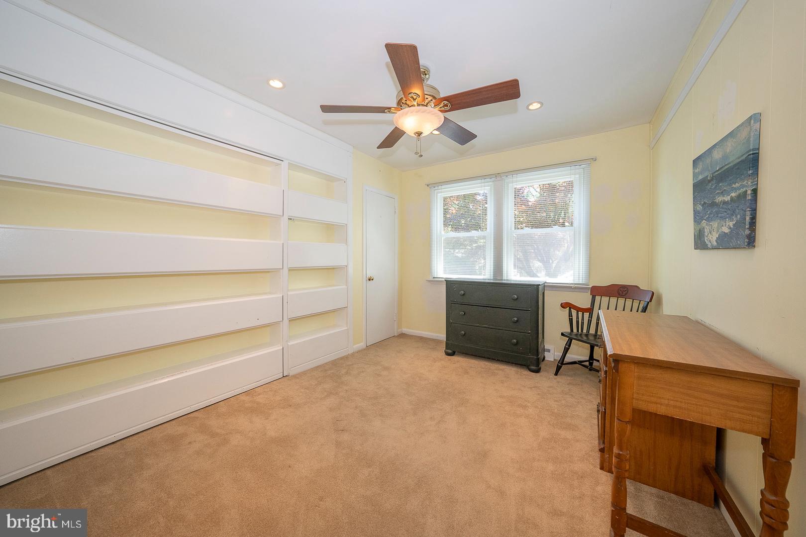 515 Quigley Ave