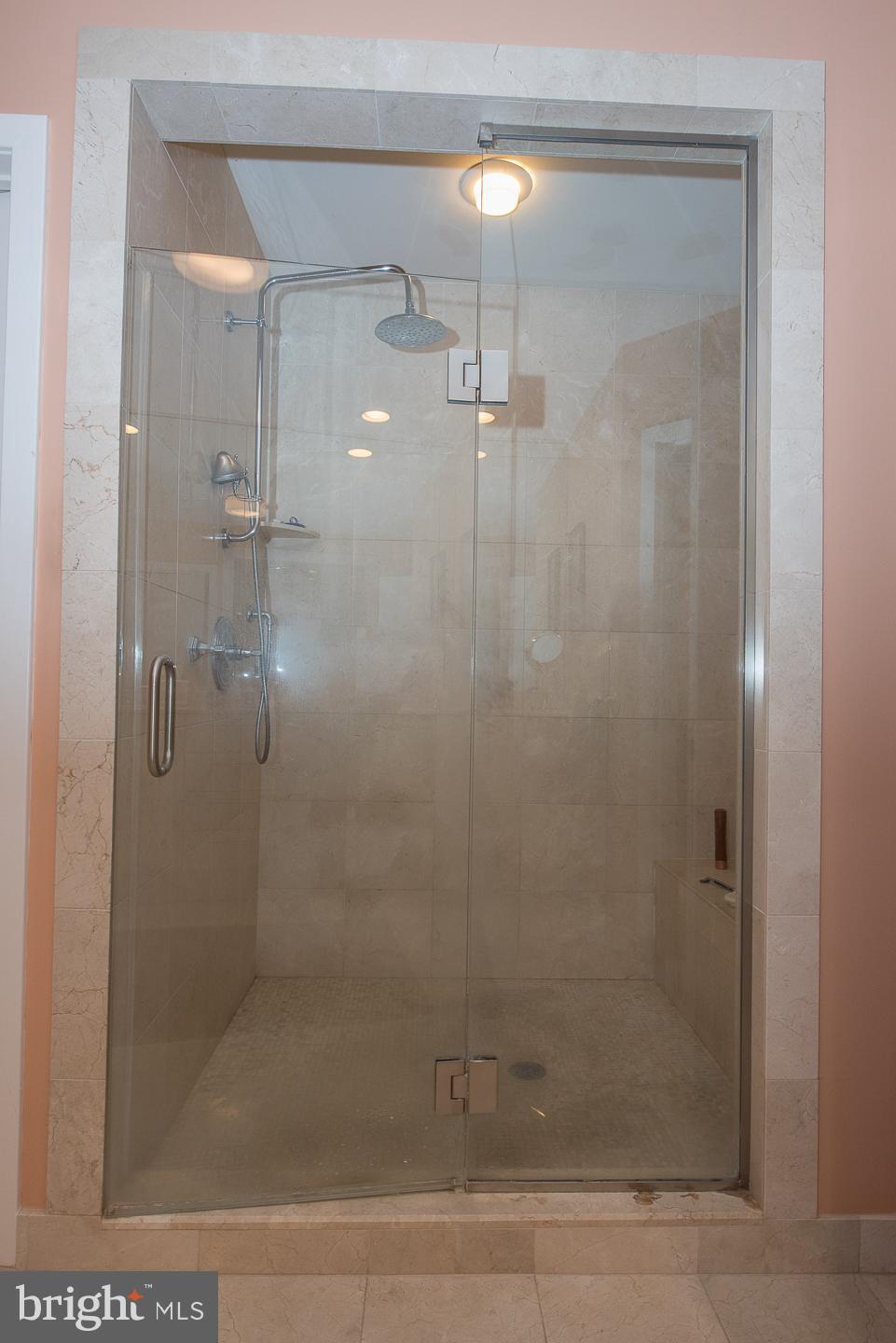 190 Presidential Blvd #415