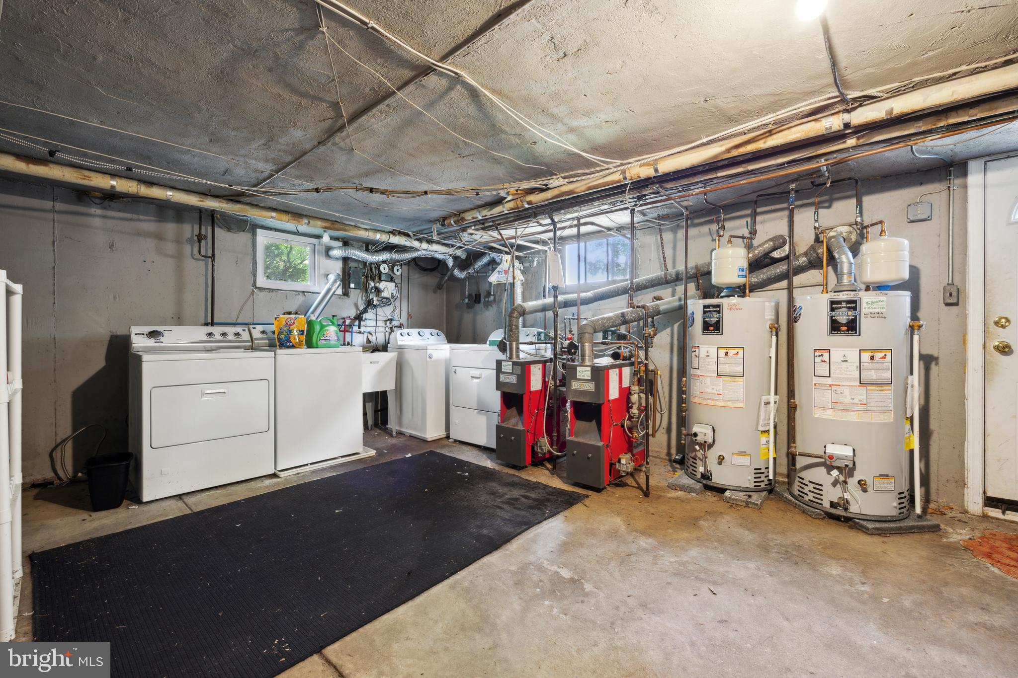 14 ROCK GLEN RD #2