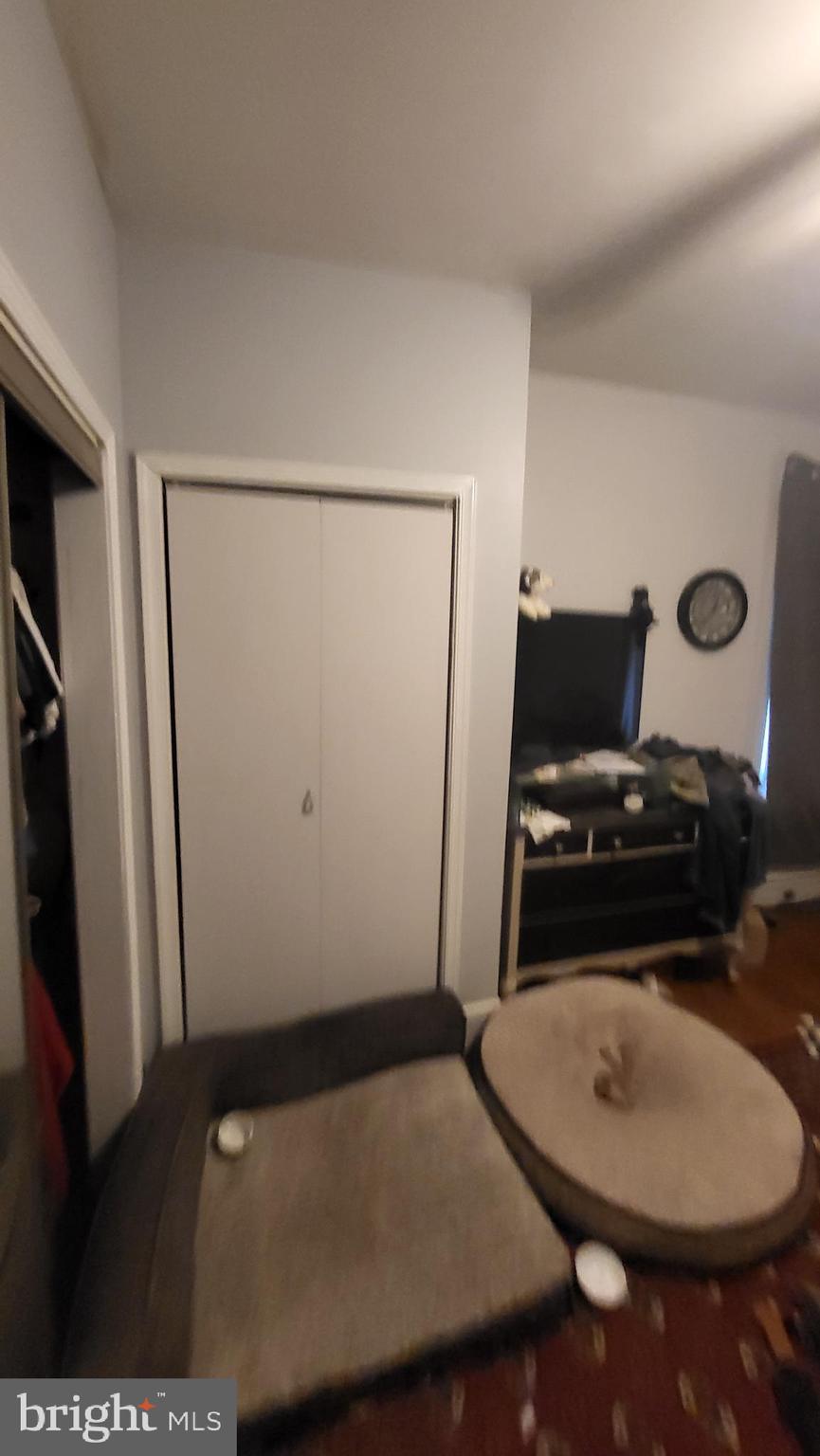 121 Walnut Ave