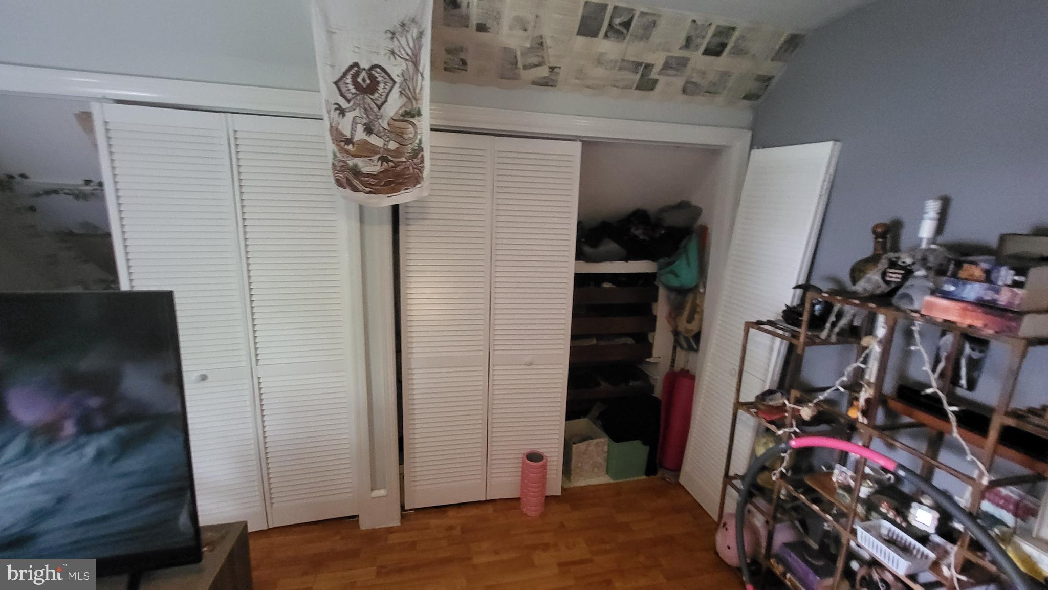 121 Walnut Ave