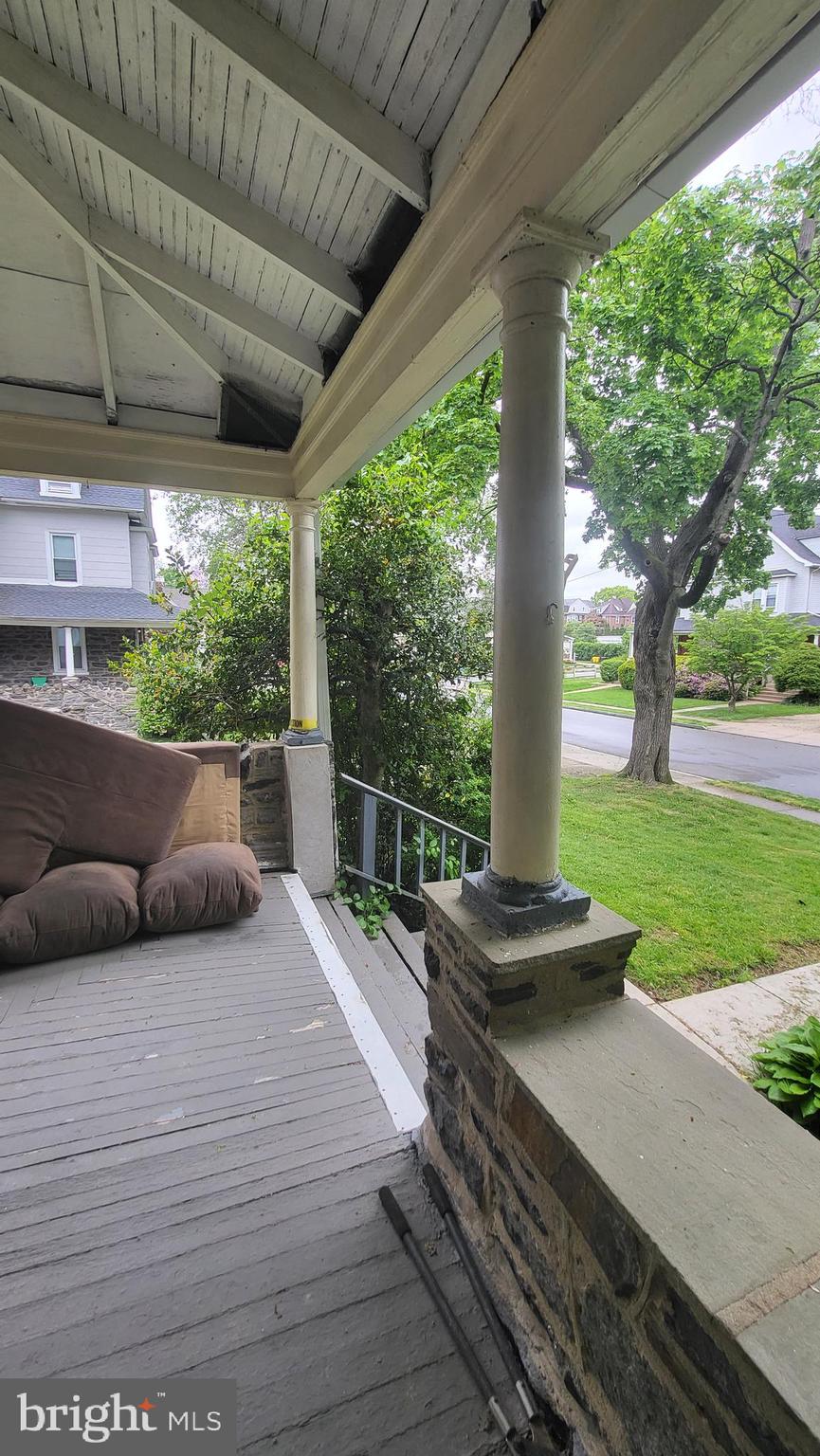 121 Walnut Ave