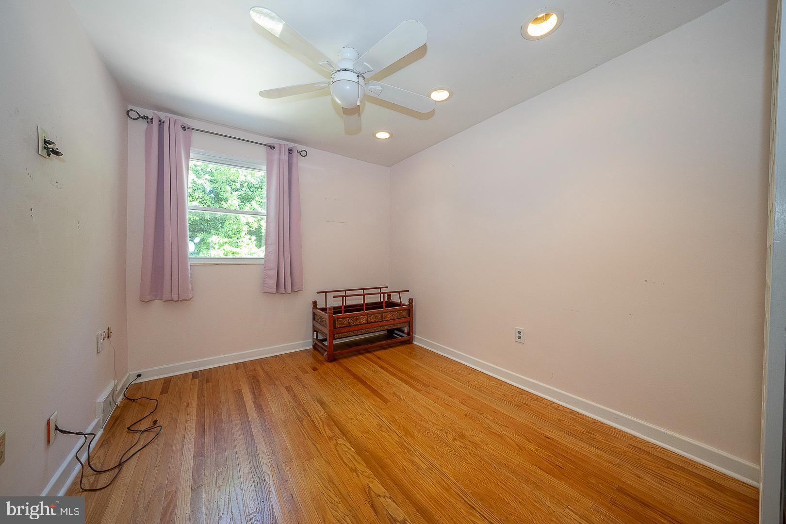105 Mary Watersford Rd
