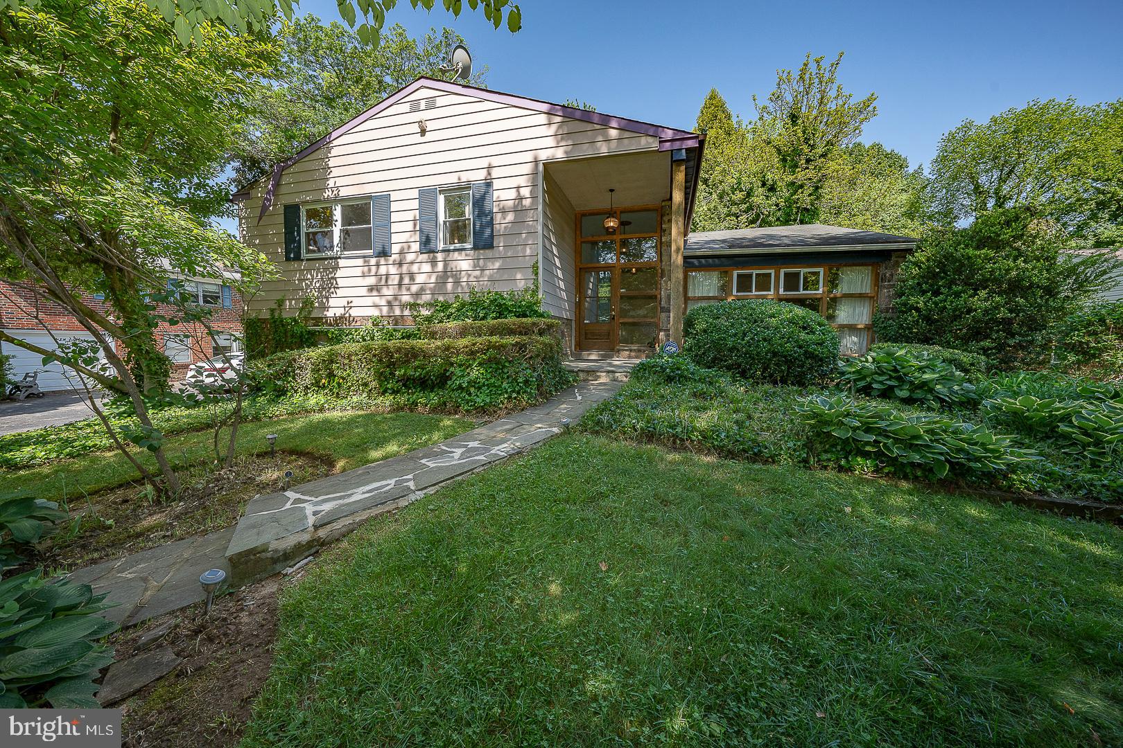 105 Mary Watersford Rd