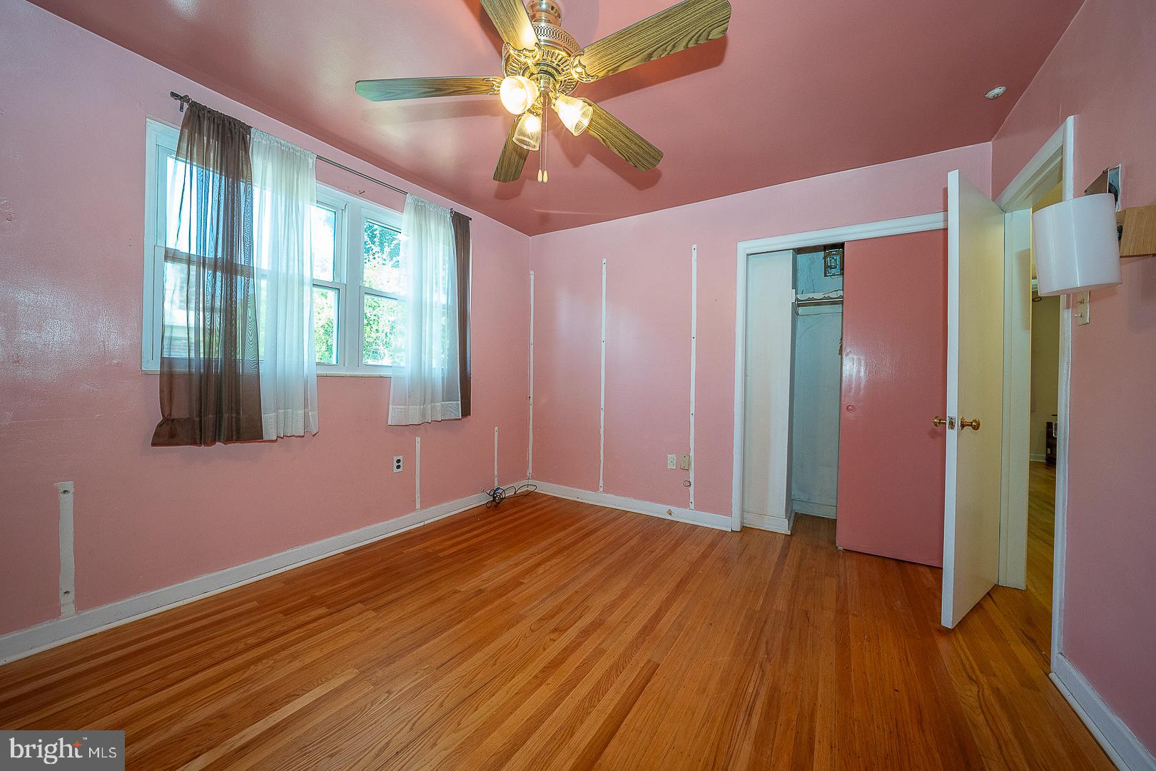 105 Mary Watersford Rd