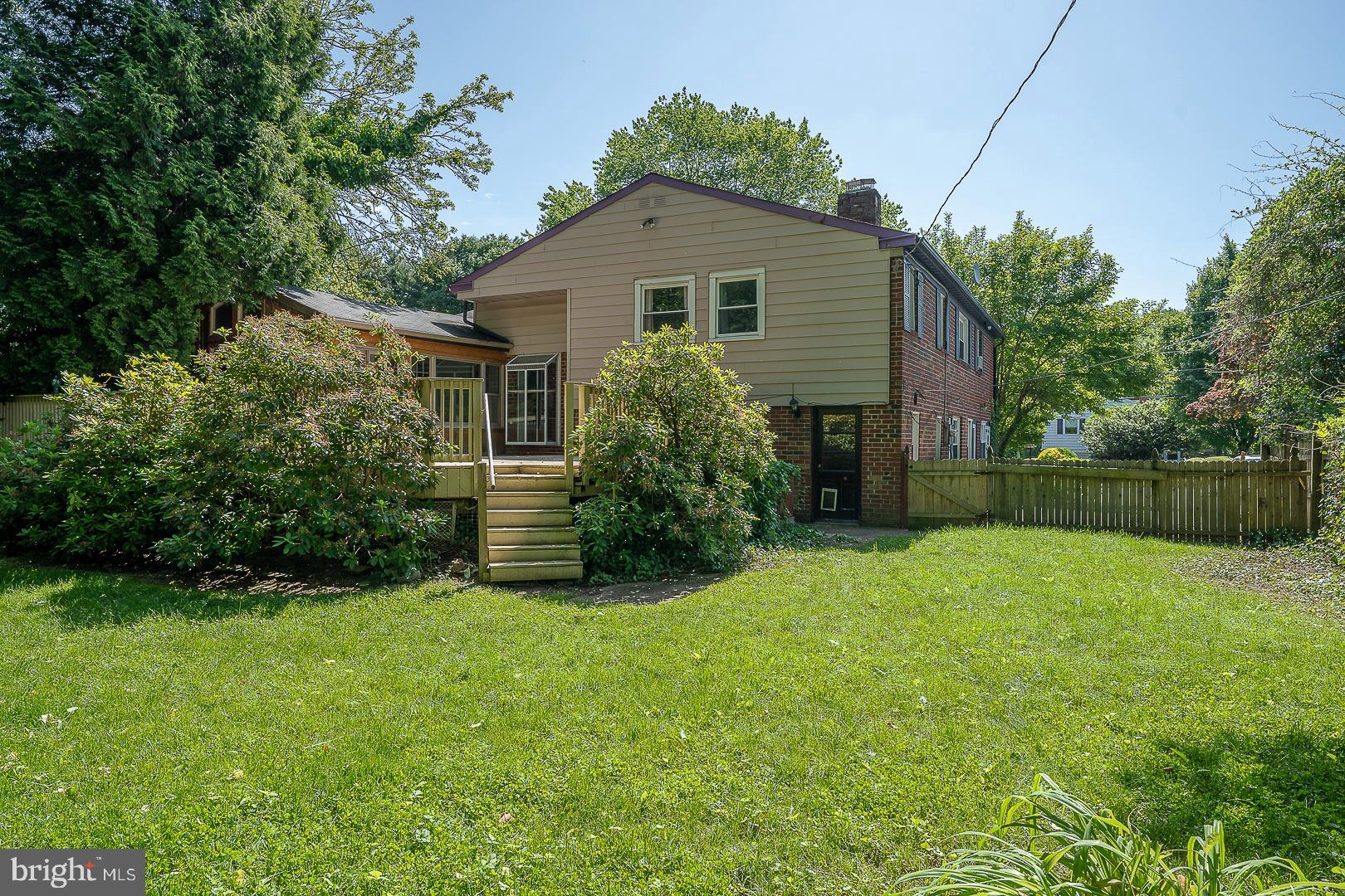 105 Mary Watersford Rd