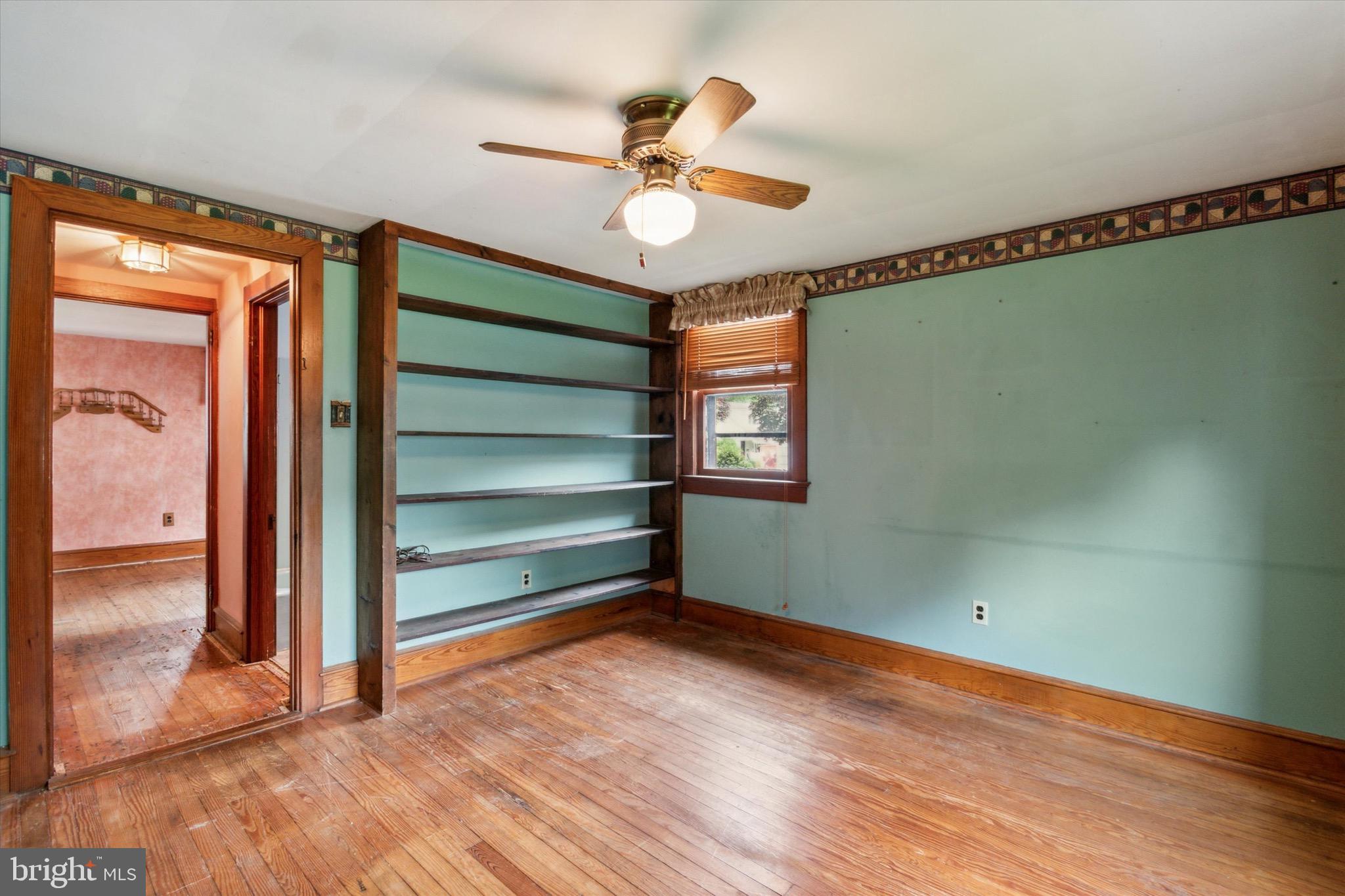 76 Williams Ln
