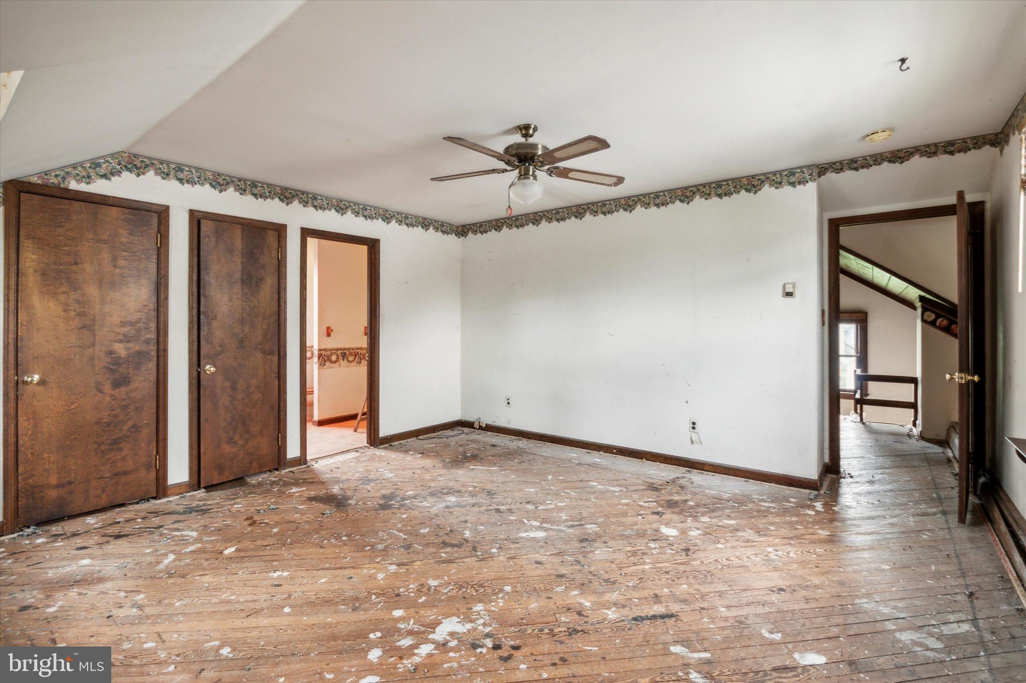76 Williams Ln