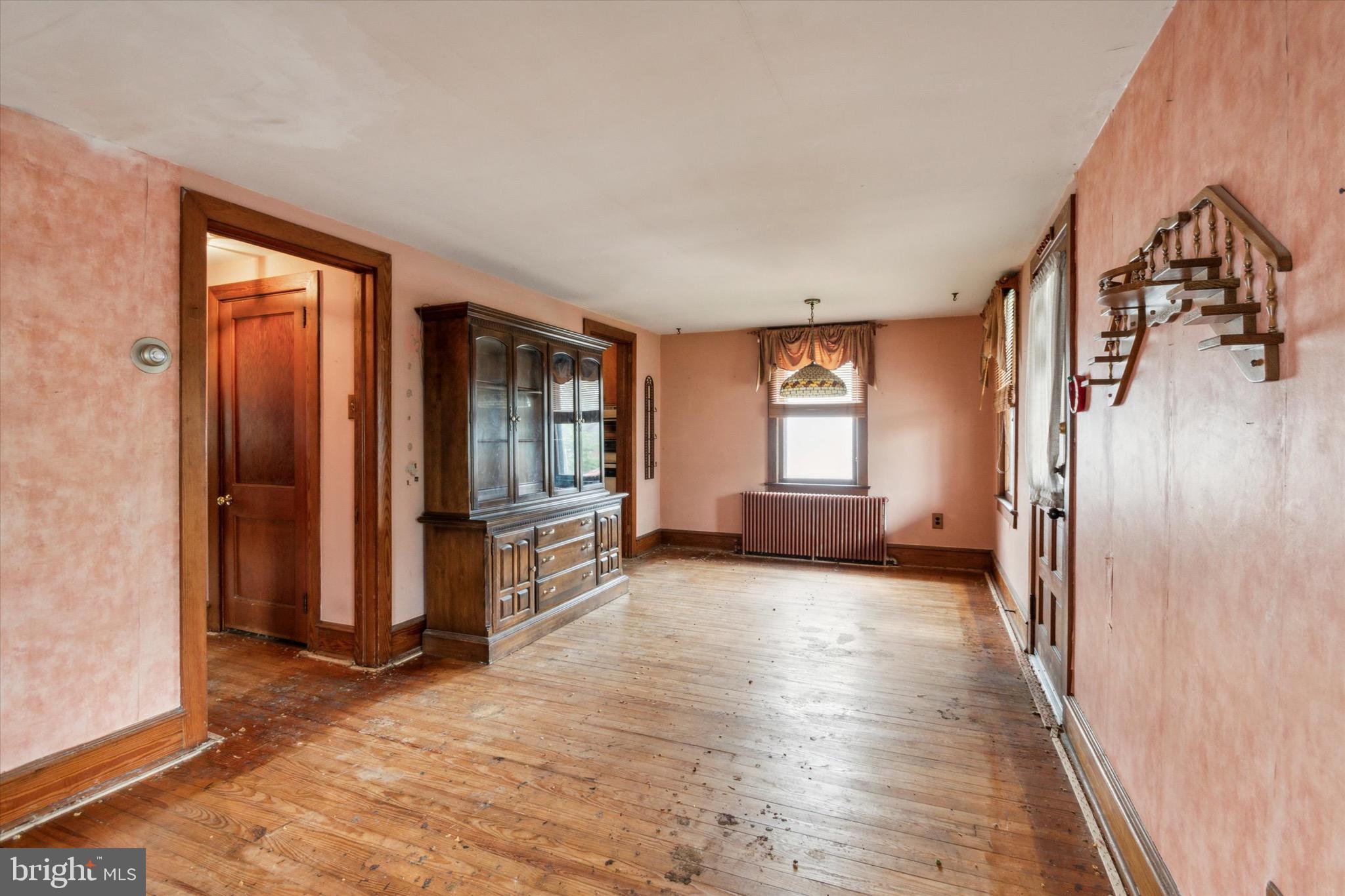 76 Williams Ln