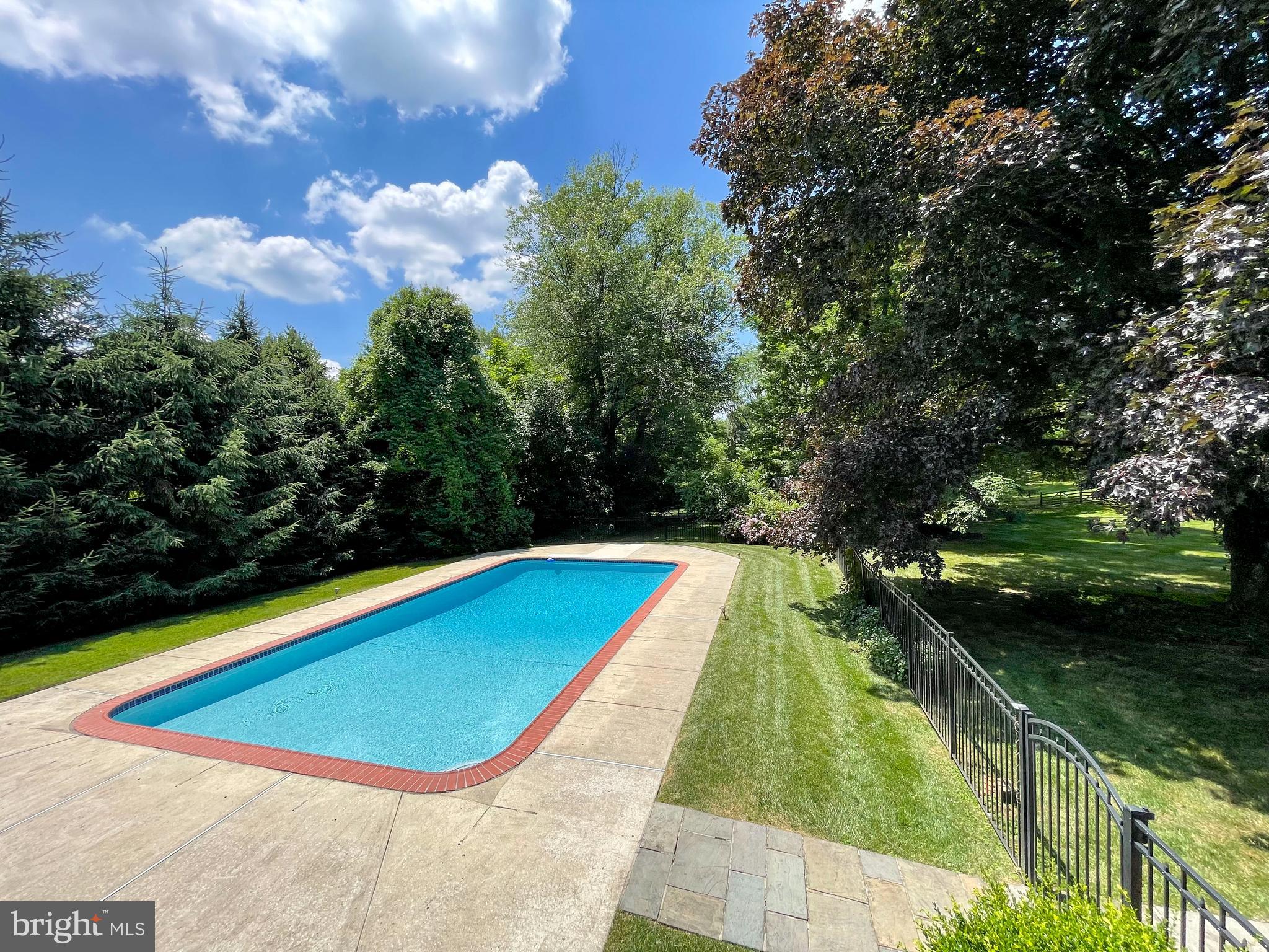 1416 Old Gulph Rd