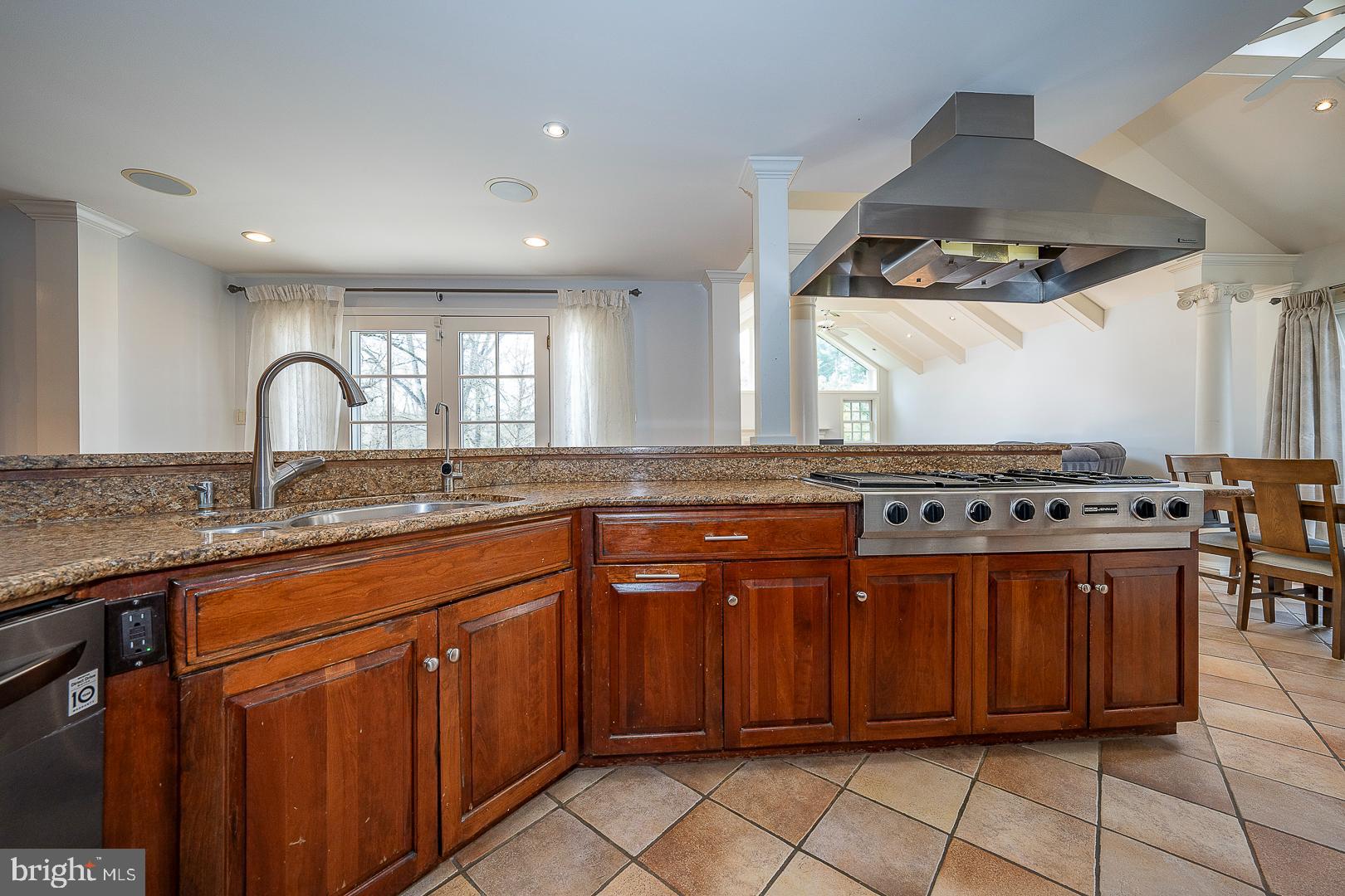 1416 Old Gulph Rd
