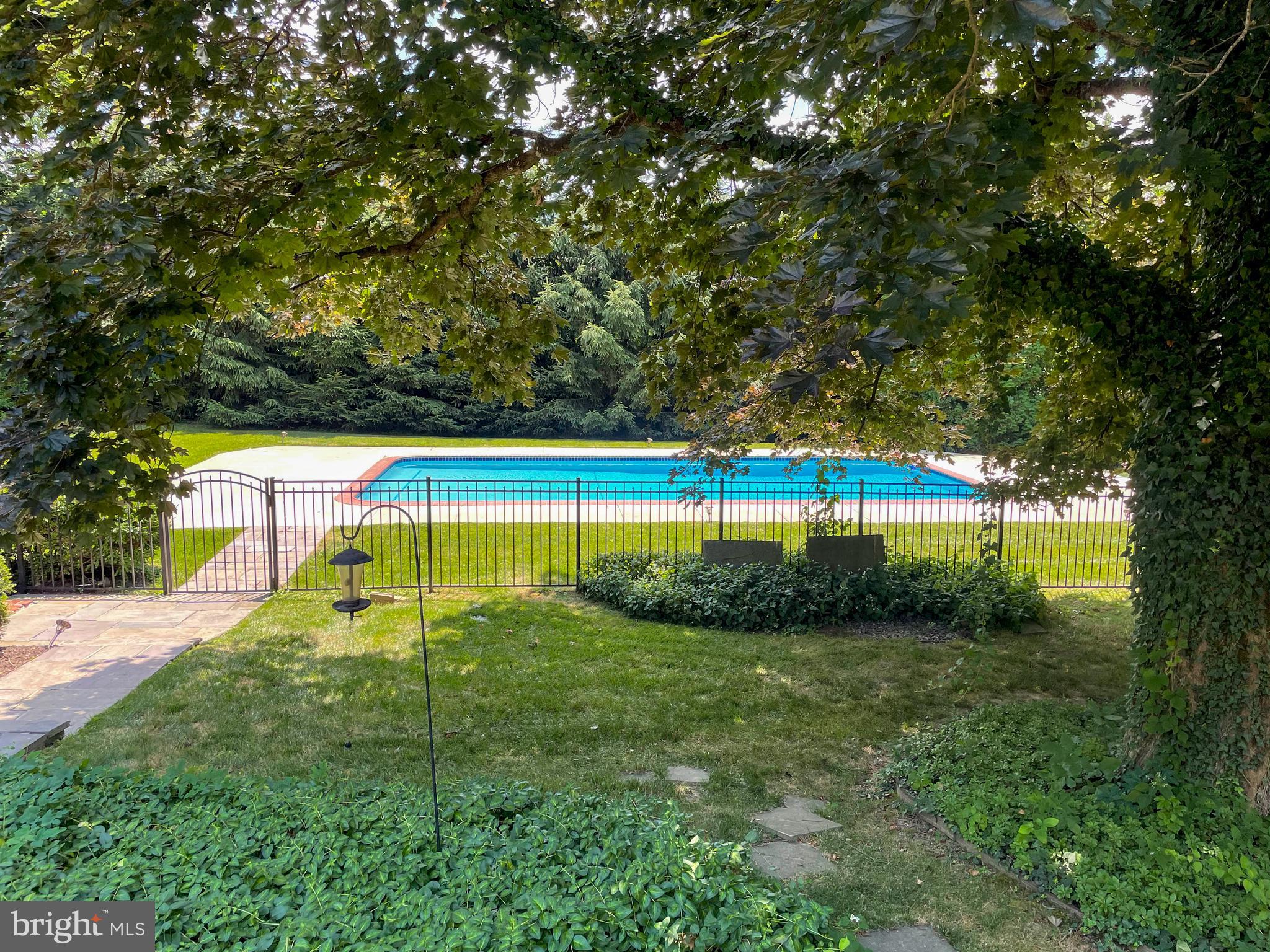 1416 Old Gulph Rd
