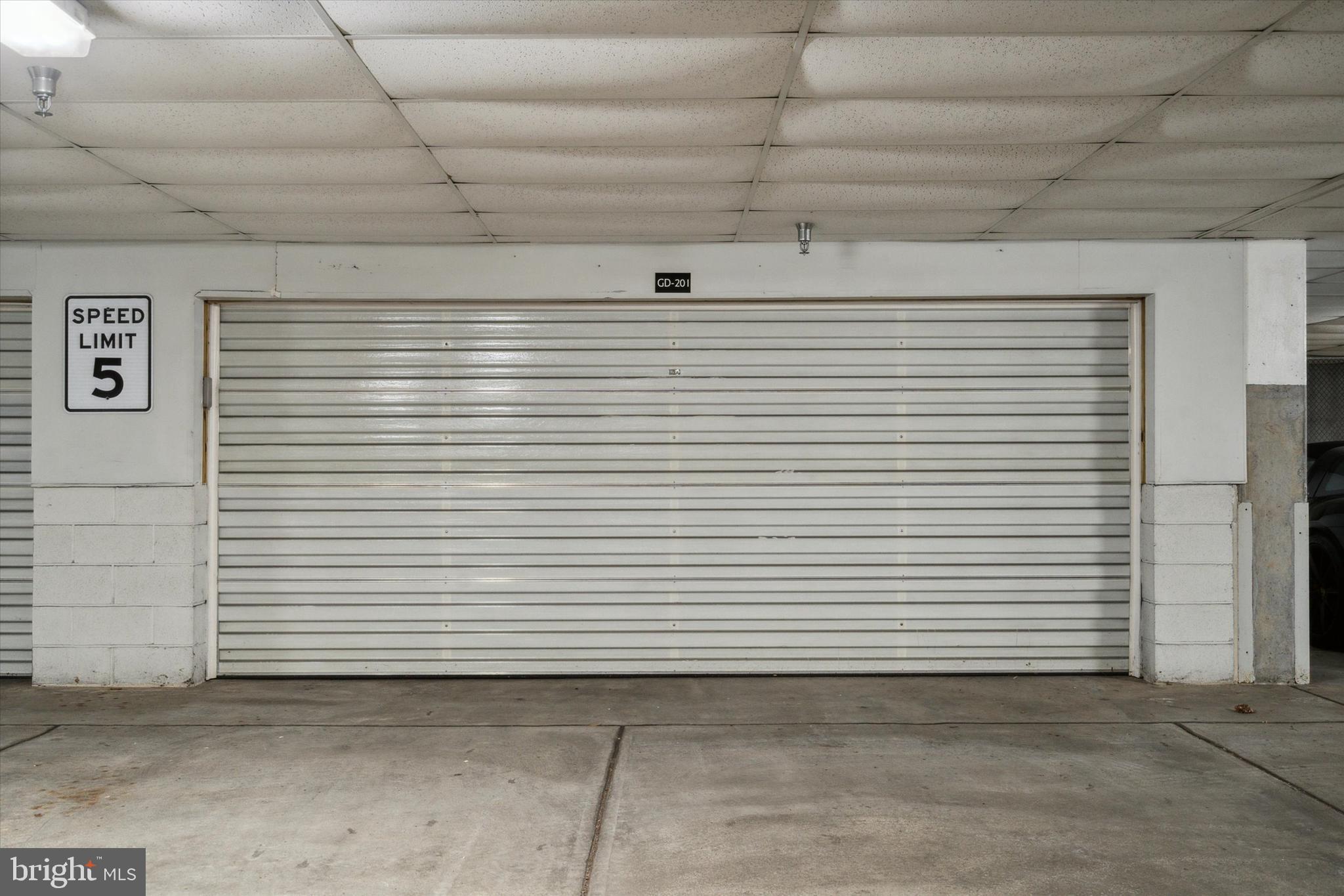 190 Presidential Blvd #711