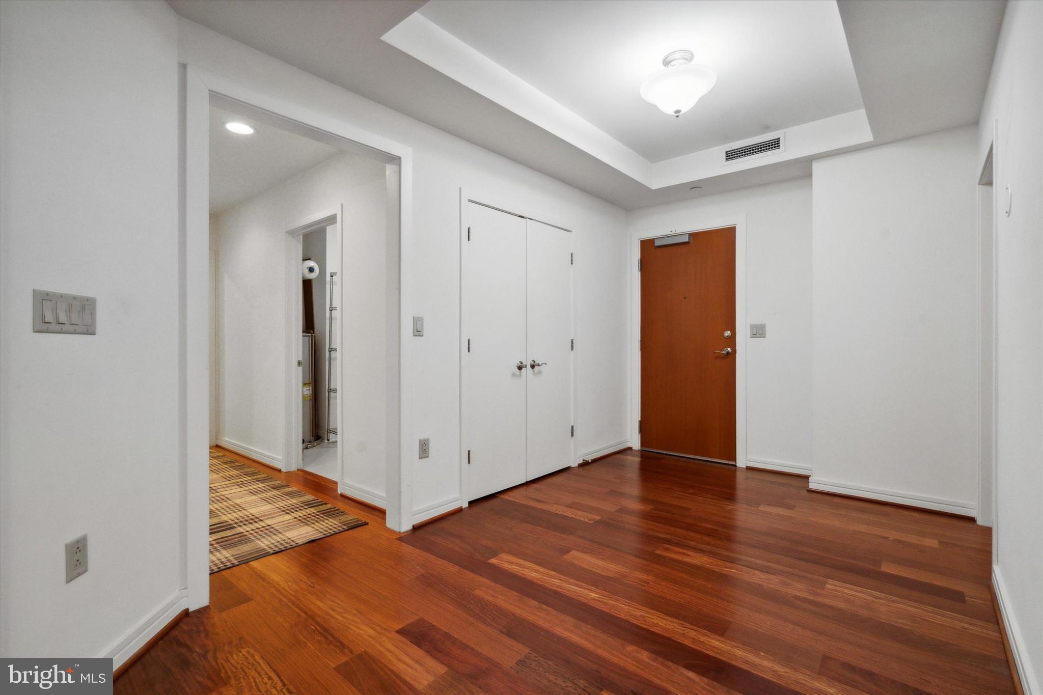 190 Presidential Blvd #711