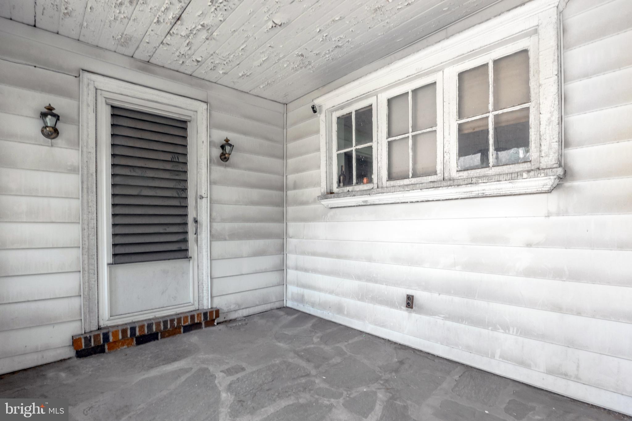 33 Rosedale Rd