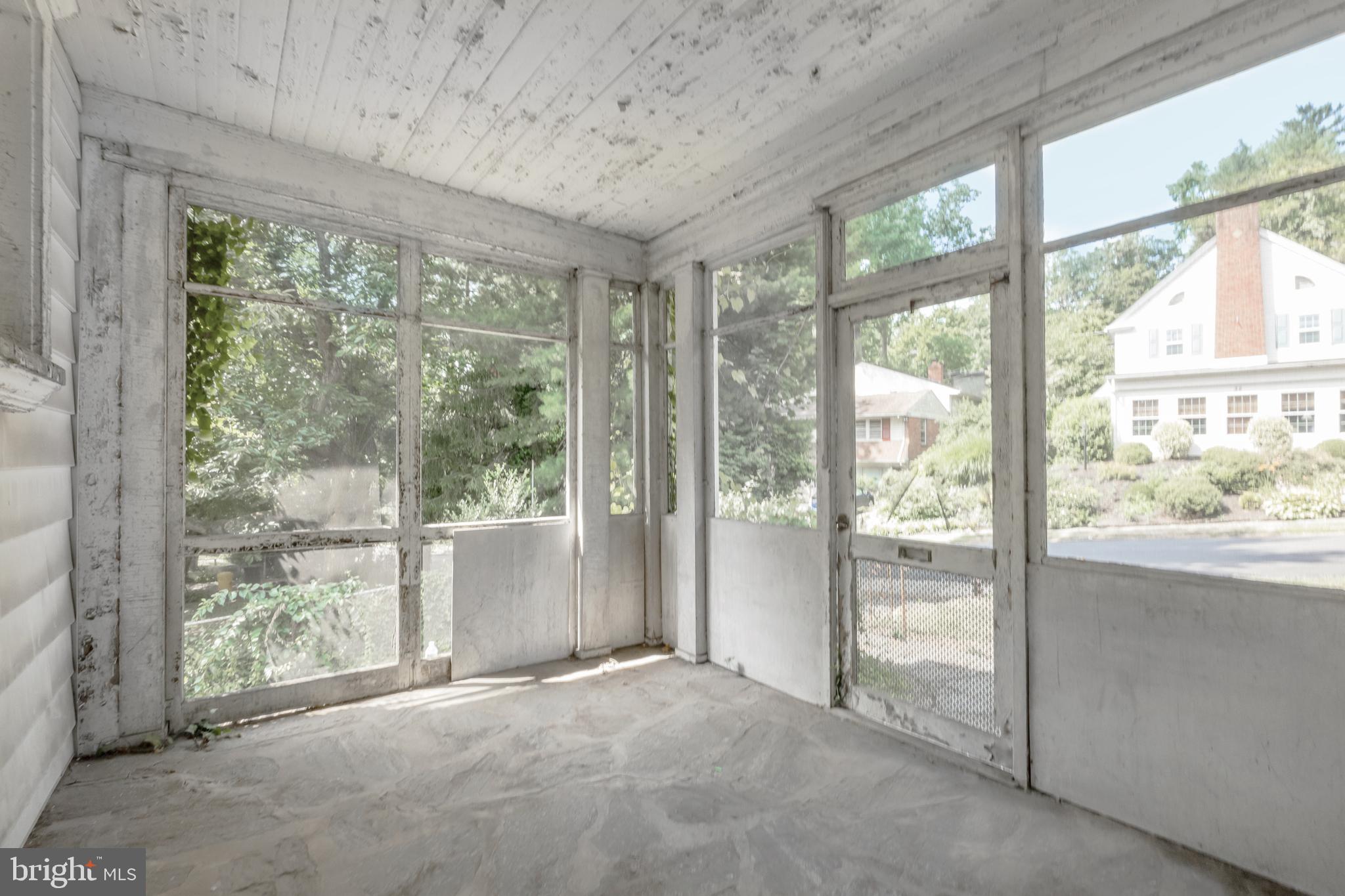33 Rosedale Rd