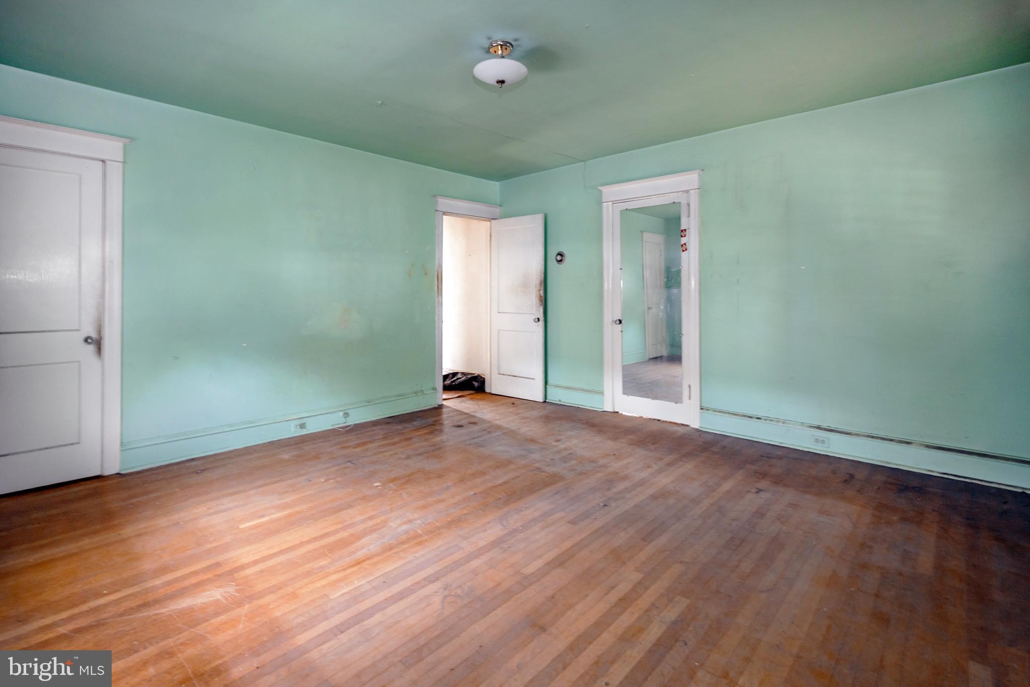 33 Rosedale Rd