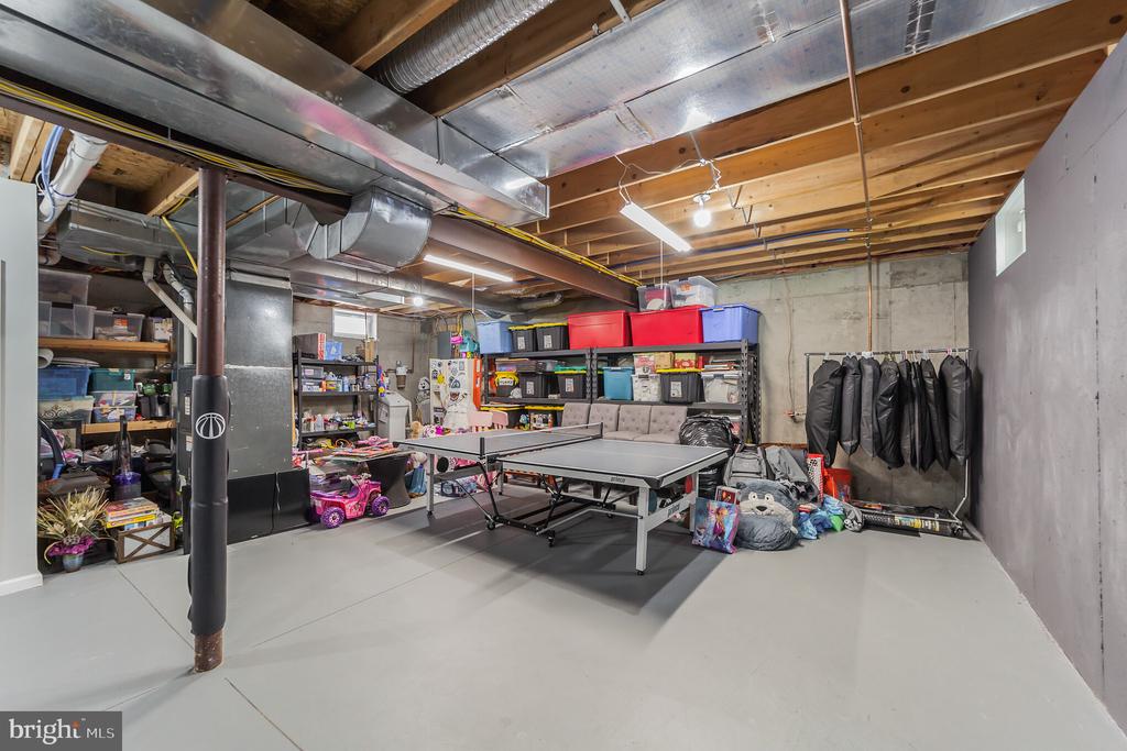 304 E 7TH AVE