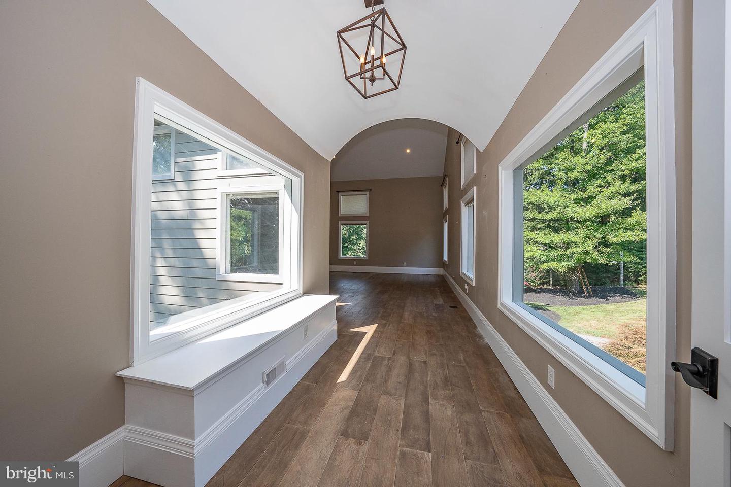 50 Fairview Rd