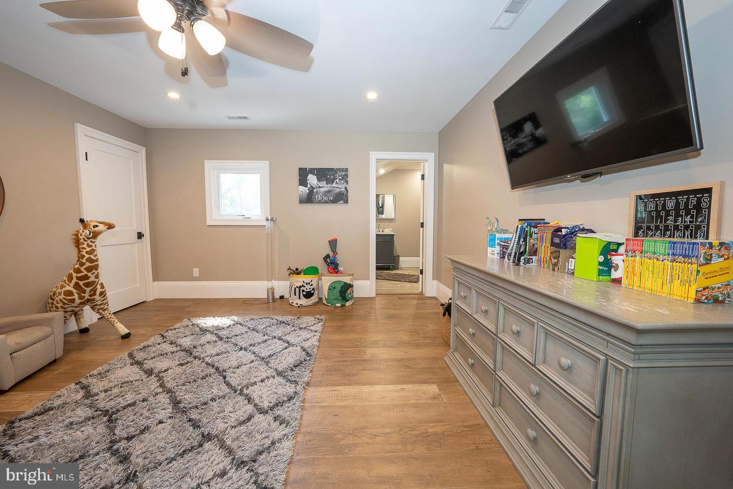 50 Fairview Rd