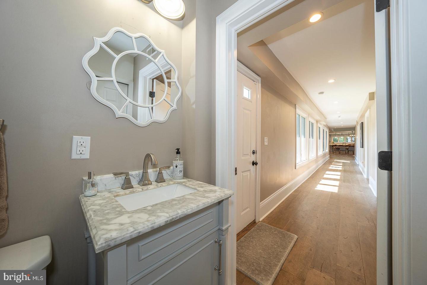50 Fairview Rd