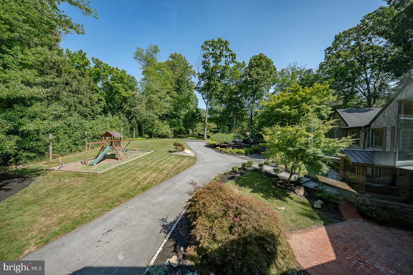 50 Fairview Rd