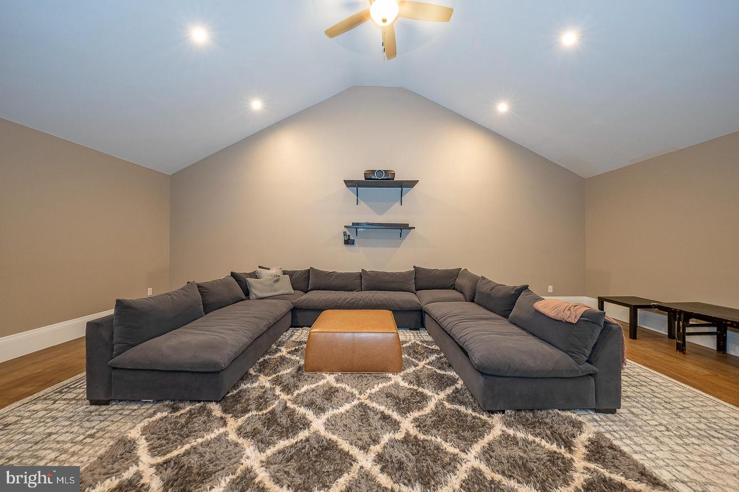 50 Fairview Rd