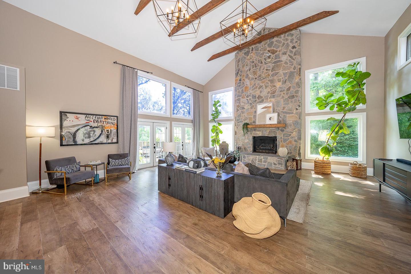 50 Fairview Rd