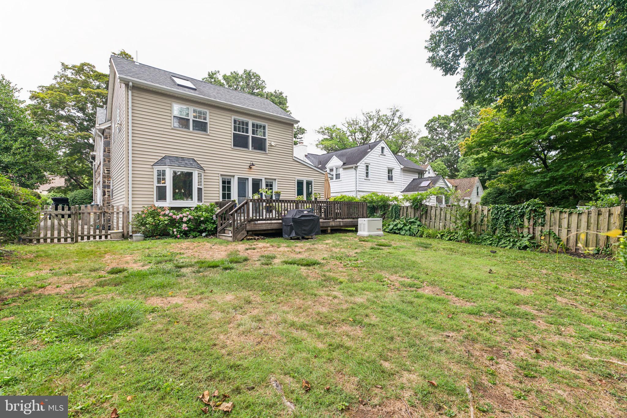 618 Oxford Rd