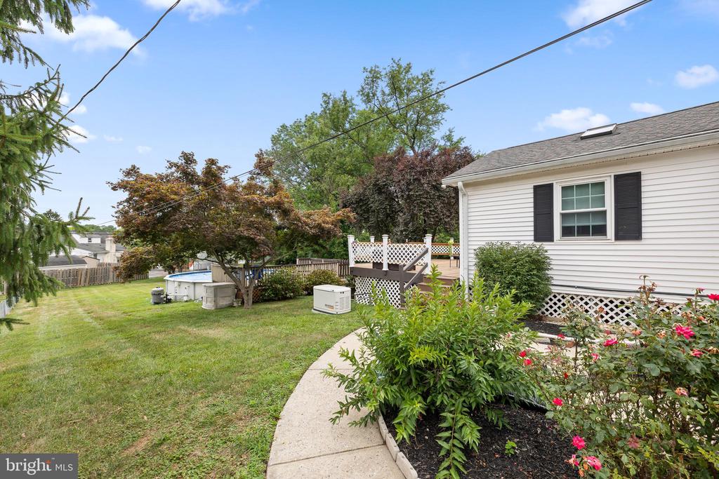 338 W Signal Hill Rd