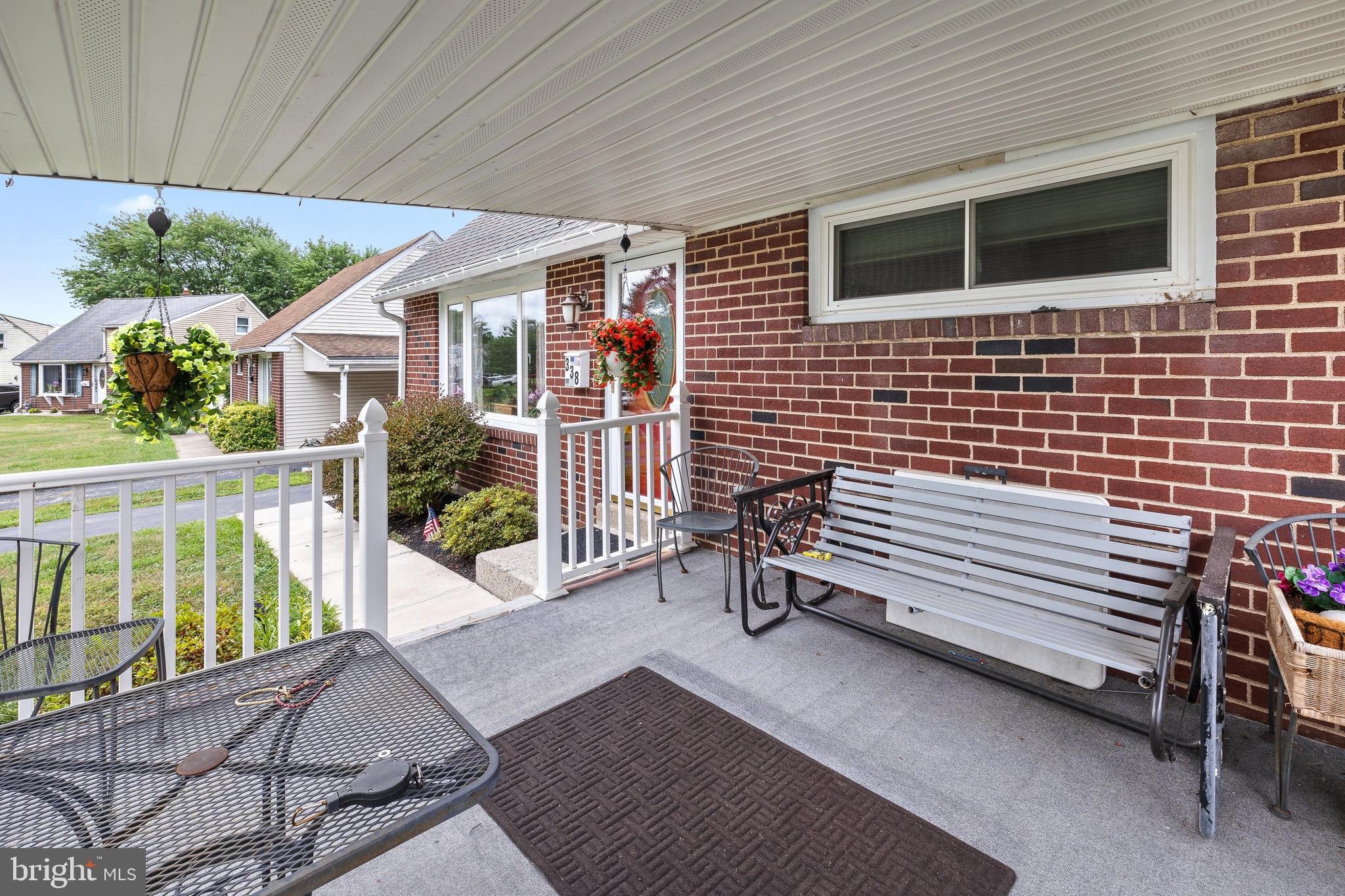 338 W Signal Hill Rd