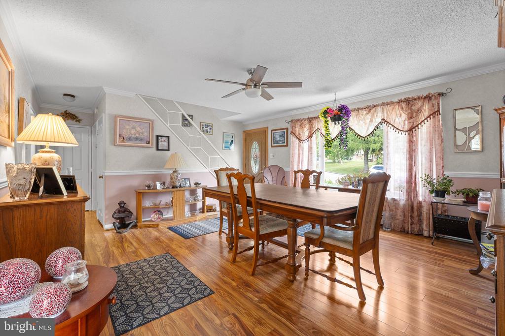 338 W Signal Hill Rd