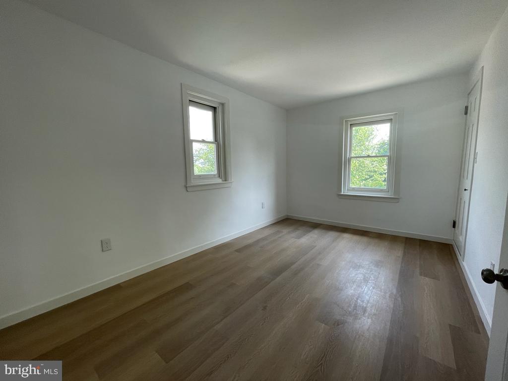 734 SUNNYSIDE AVE #2