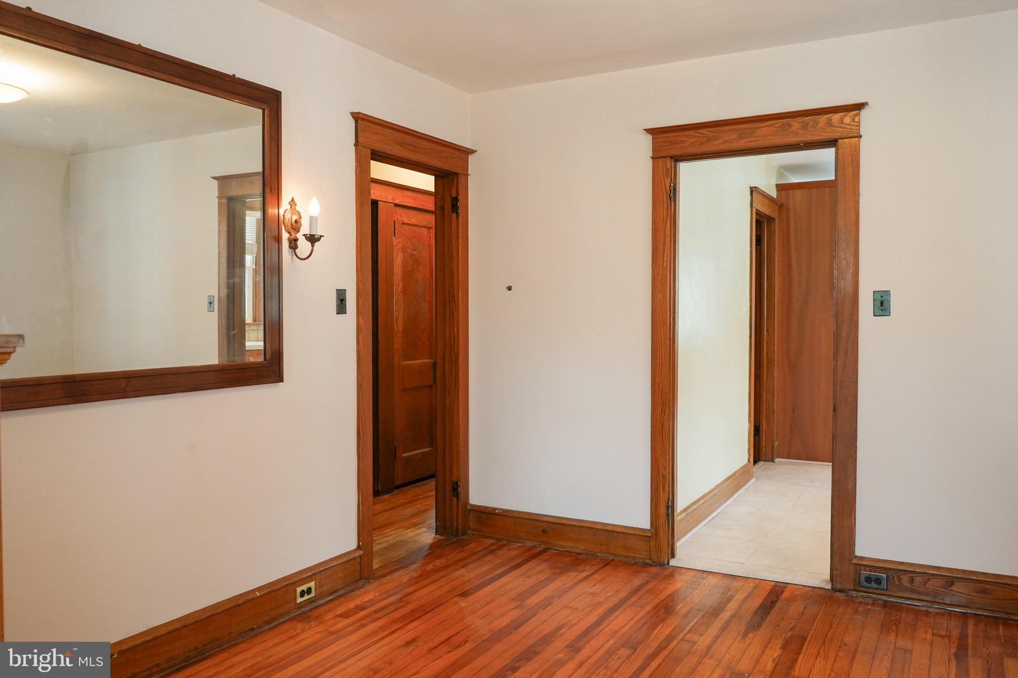 116 E 10th Ave