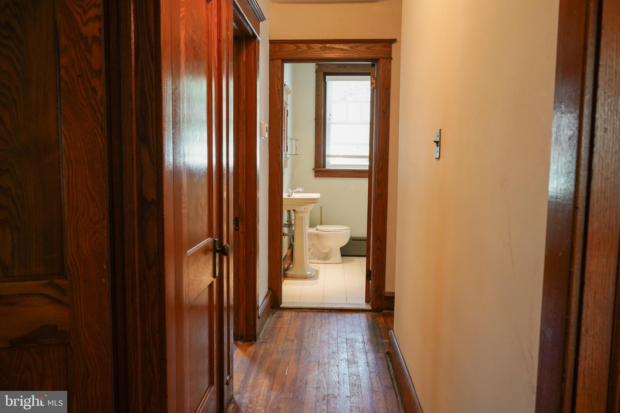 116 E 10th Ave
