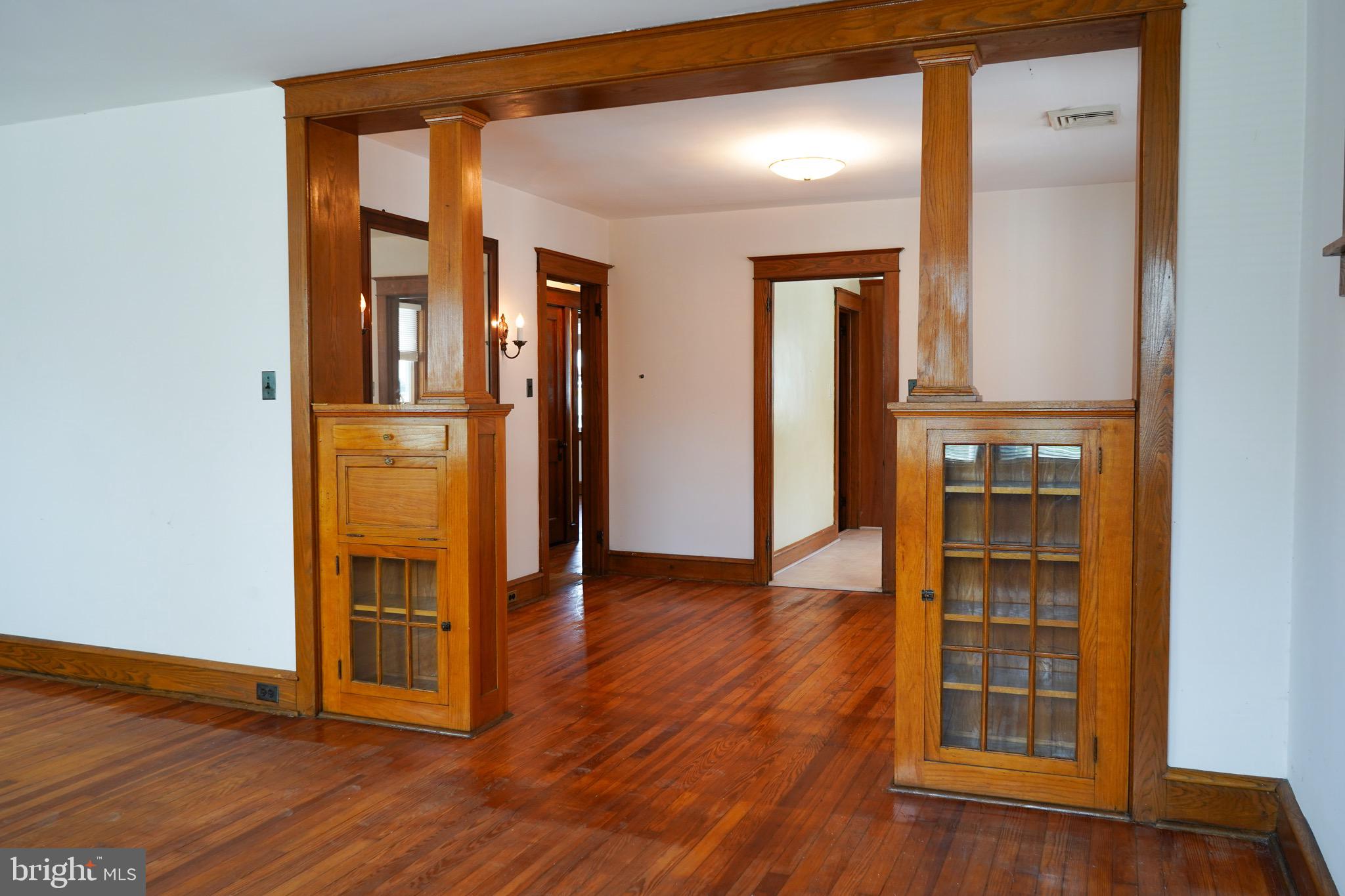 116 E 10th Ave