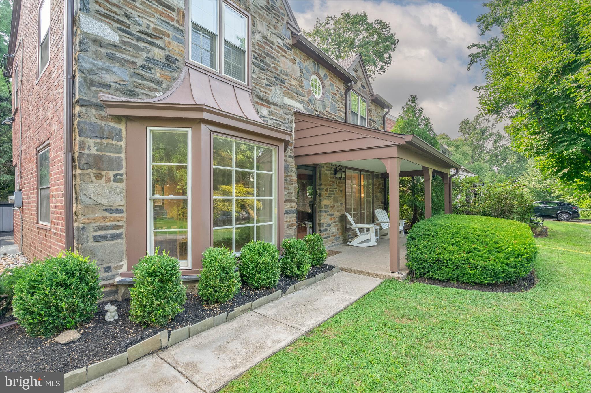 544 Winding Way
