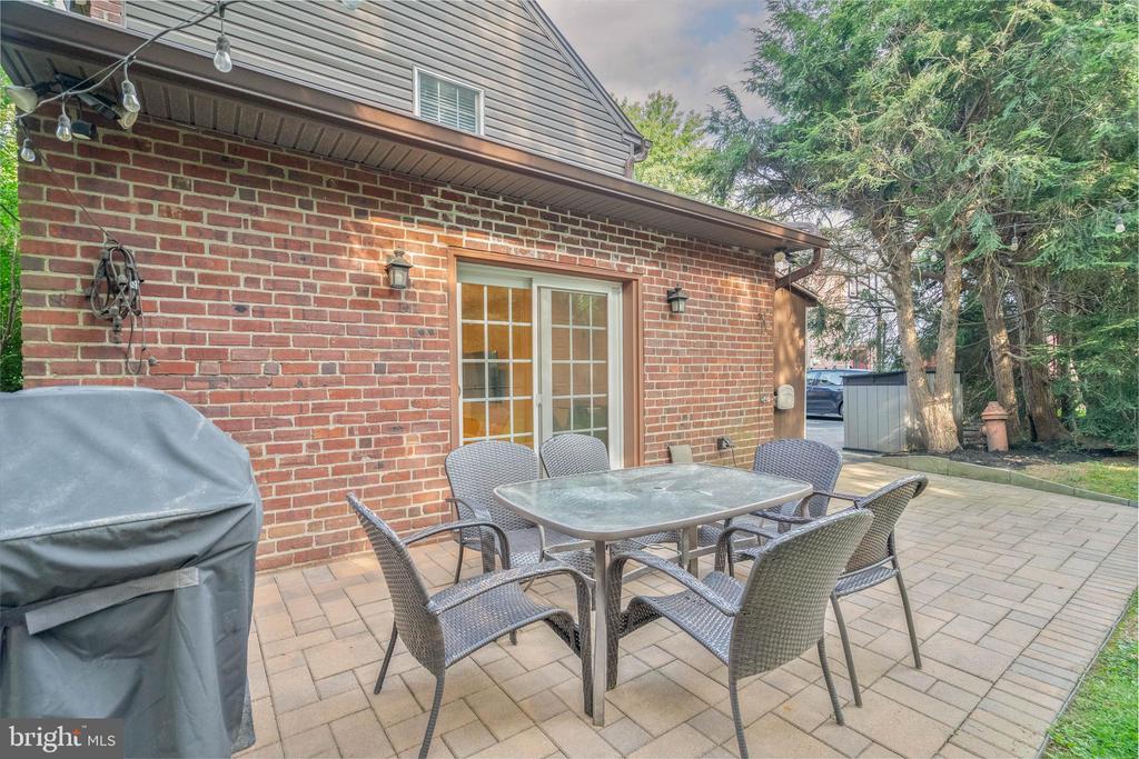 544 Winding Way